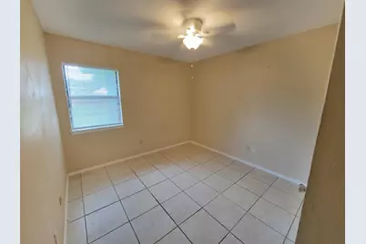 1614 Greenbriar Parkway #4, Gulf Breeze, FL 32563 - Photo 2