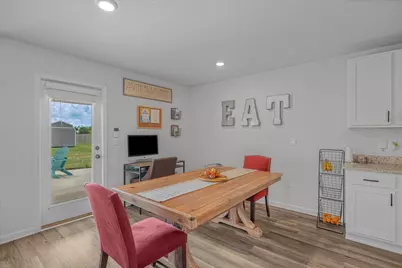 7821 Marion Way, Pace, FL 32571 - Photo 16