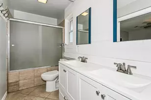 9409 Victoria Ln, Navarre, FL 32566 - Photo 18