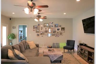 210 Michael Avenue, Mary Esther, FL 32569 - Photo 8