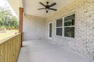 7727 Piper Cir, Milton, FL 32583 - Photo 34