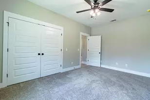 7727 Piper Cir, Milton, FL 32583 - Photo 18