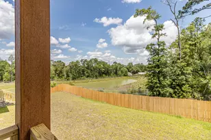 7727 Piper Cir, Milton, FL 32583 - Photo 36