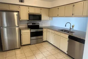 413 NW Sea Rover Ln NW, Fort Walton Beach, FL 32548 - Photo 2