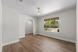 601 E Scott Street E, Pensacola, FL 32503 - Photo 14