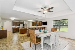 2021 Pelican Ln, Navarre, FL 32566 - Photo 16