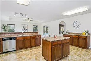 2021 Pelican Ln, Navarre, FL 32566 - Photo 22