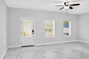 1704 Sound Haven Ct, Navarre, FL 32566 - Photo 10