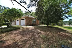 6495 Flagler Dr, Gulf Breeze, FL 32563 - Photo 2