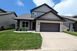 2335 Hadleigh Hills Ct, Navarre, FL 32566 - Photo 1