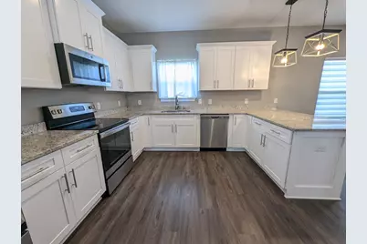 2335 Hadleigh Hills Court, Navarre, FL 32566 - Photo 10