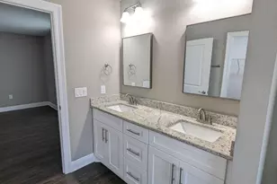 2335 Hadleigh Hills Ct, Navarre, FL 32566 - Photo 28