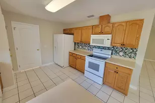6592 Codell St, Navarre, FL 32566 - Photo 6