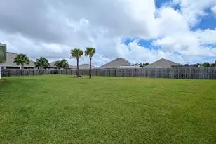 2379 Cloudberry Dr, Gulf Breeze, FL 32563 - Photo 28