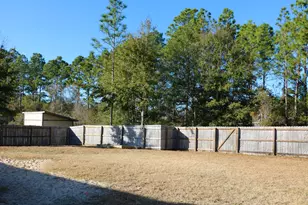8308 Miranda St, Navarre, FL 32566 - Photo 22
