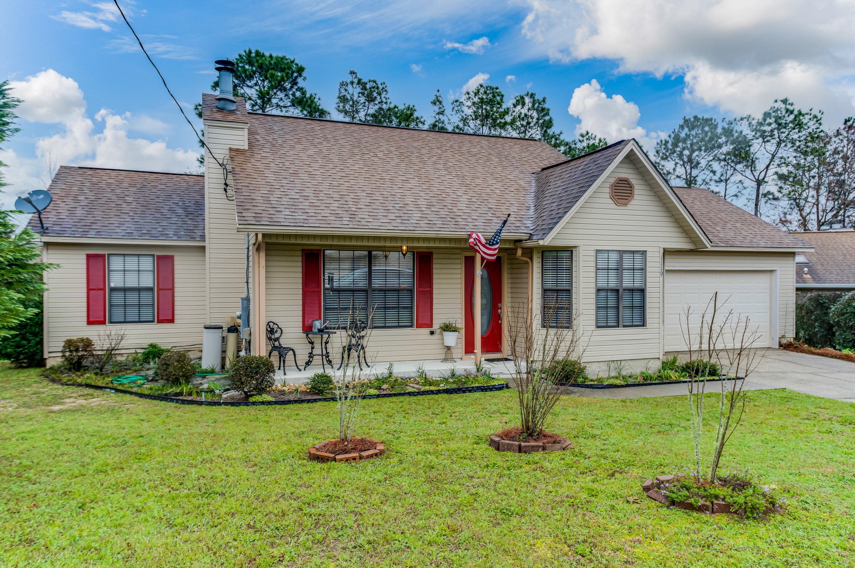 1119 Northview Dr, Crestview, FL 32536-9272