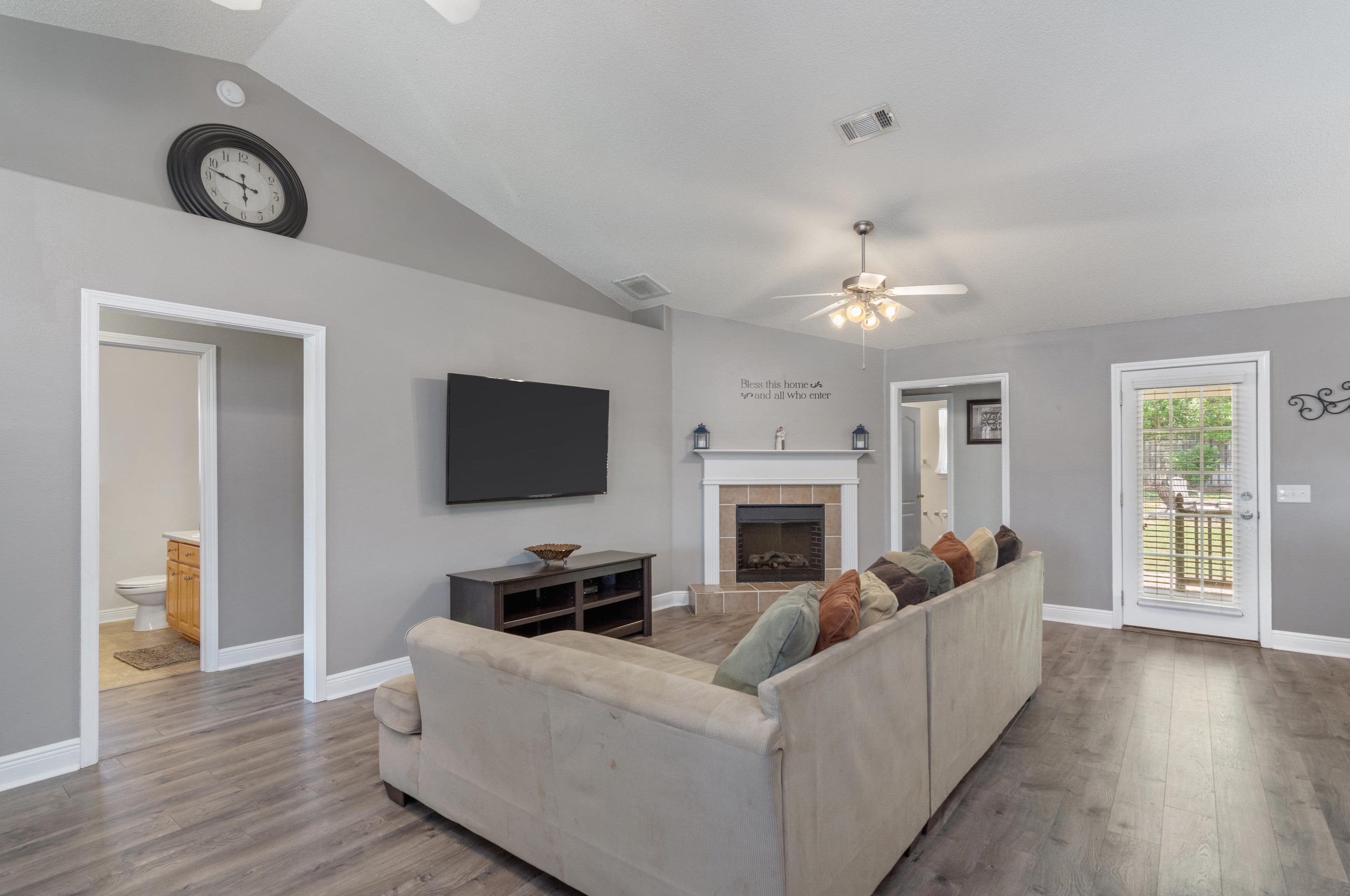 2166 Hagood Loop, Crestview, FL 32536-5457