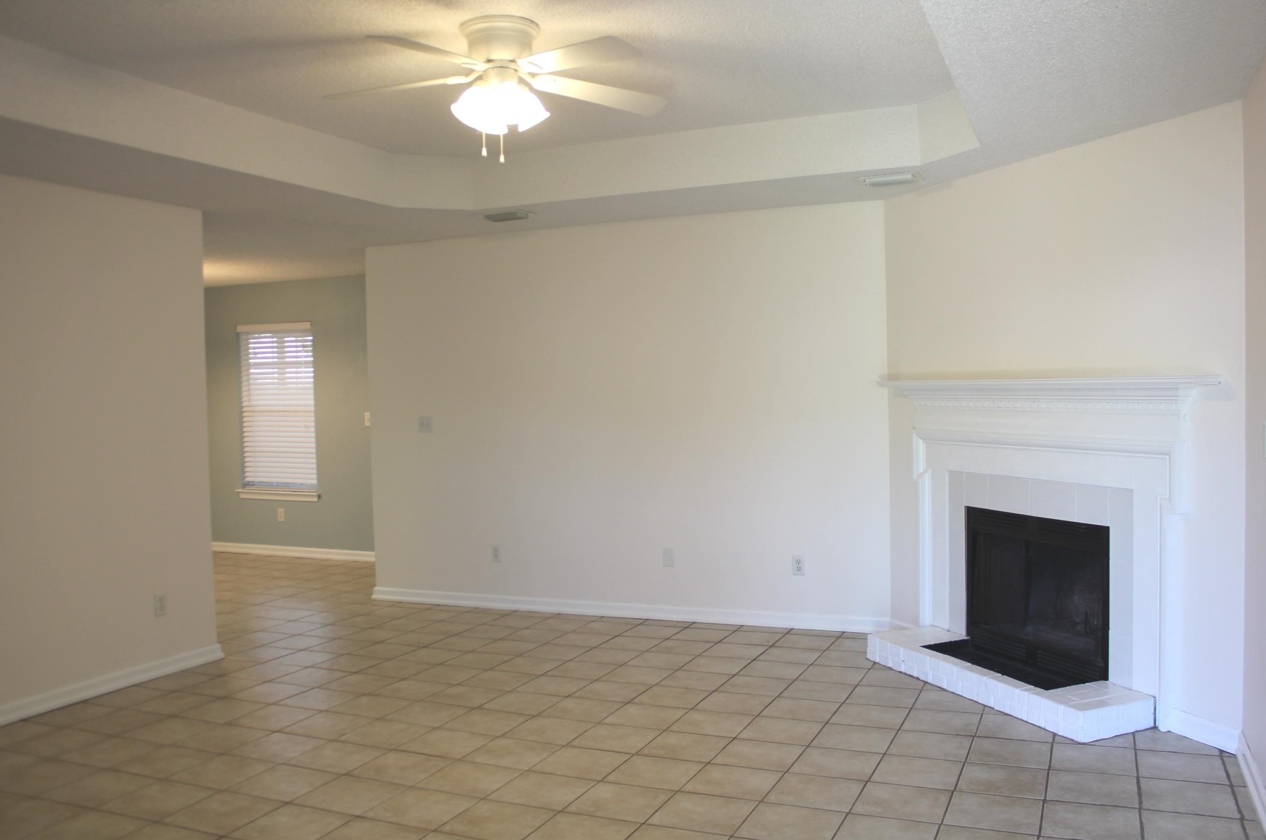 779 Pearl Sand Dr, Mary Esther, FL 32569