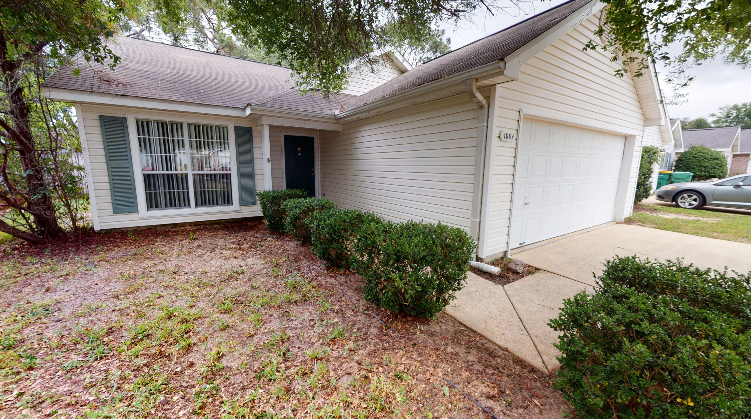 1883 Greystone Ln, Fort Walton Beach, FL 32547-4287
