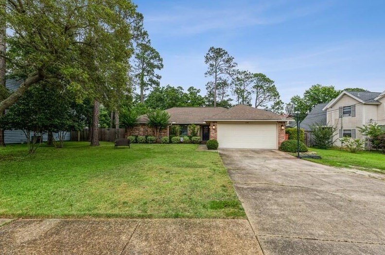 234 Elliott Rd, Mary Esther, FL 32569-1654