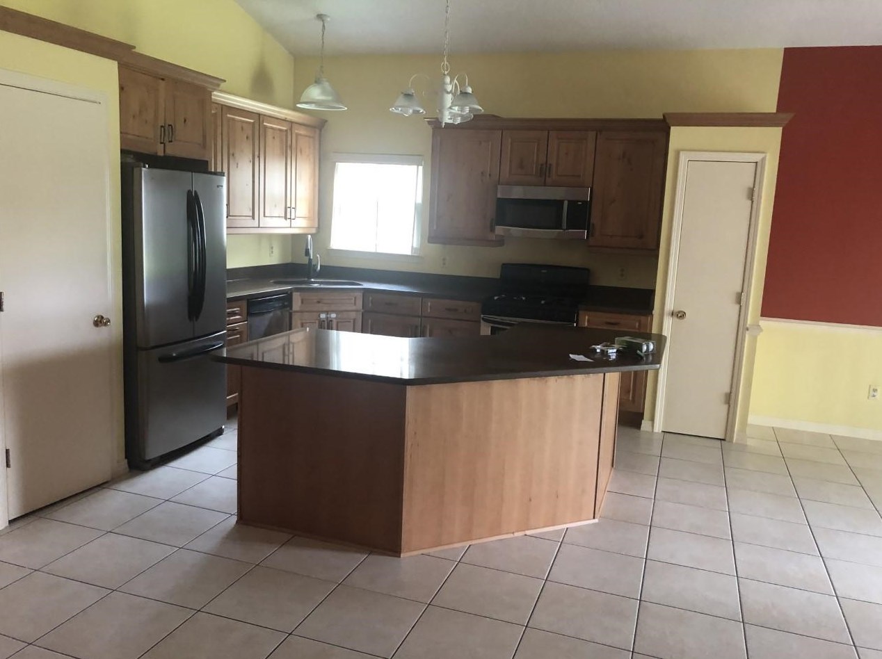 510 Rush Park Cir, Mary Esther FL  32569-2407 exterior