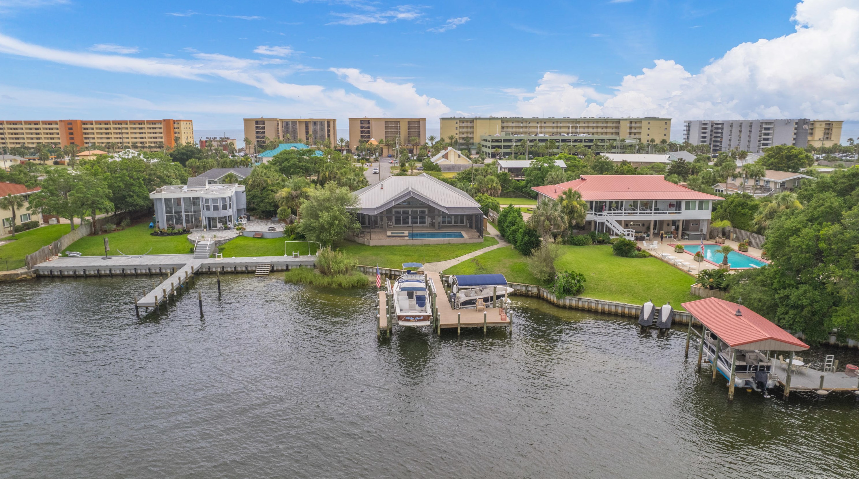 522 Dorado Ave, Fort Walton Beach, FL 32548-6937