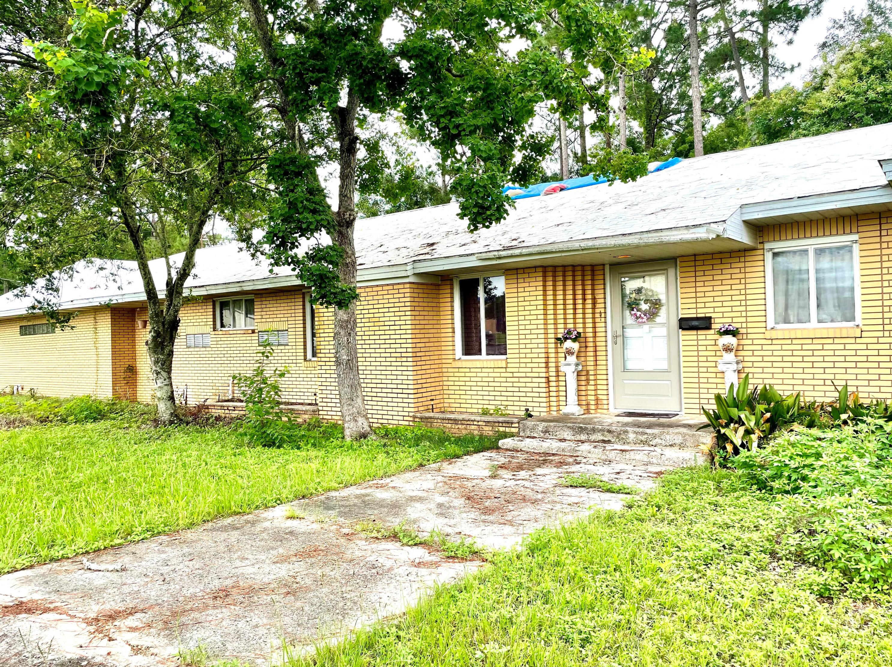 498 Alabama St, Crestview, FL 32536-2550