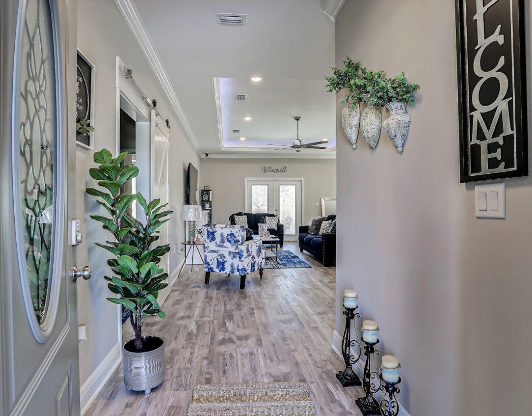 914 Al Hammett Rd, Mary Esther, FL 32569-2201