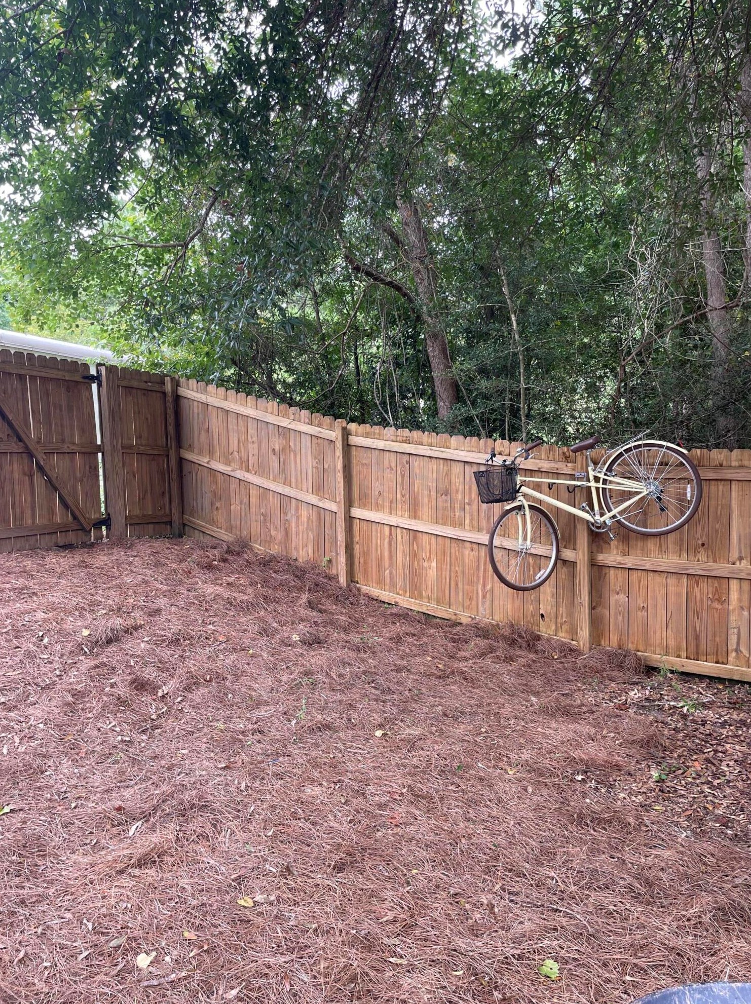 318 Strawbridge Dr, Crestview FL  32539-3006 exterior