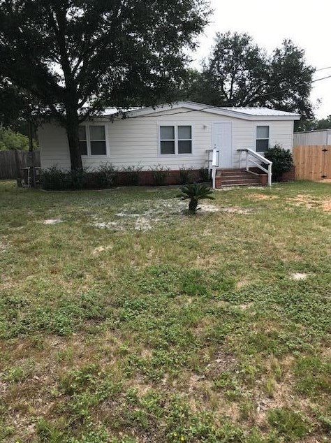 207 Evergreen Dr, Mary Esther, FL 32569-1309