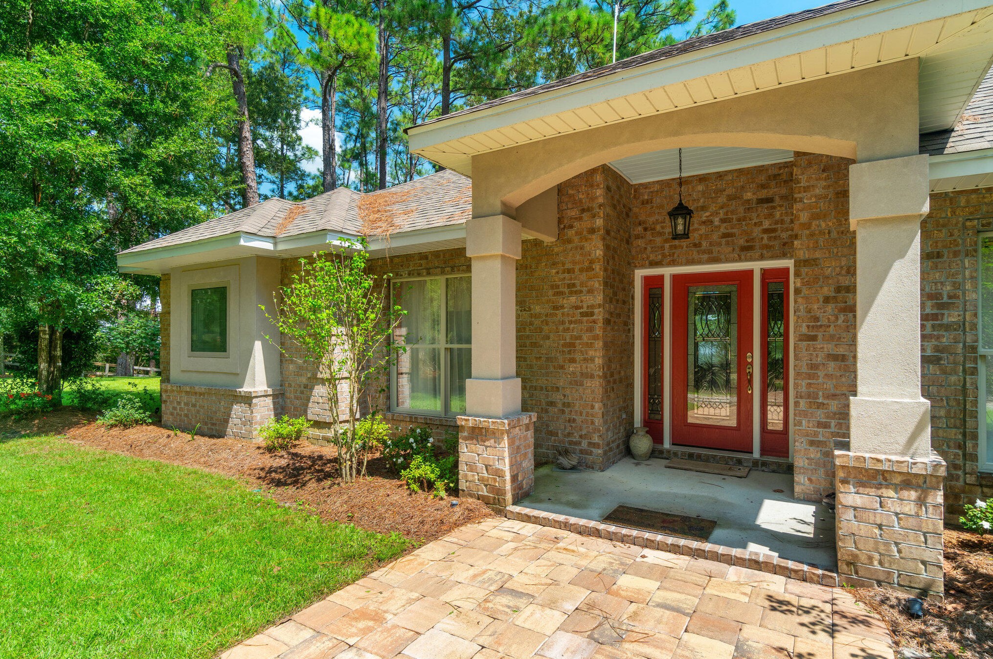 824 Spring Lake Rd, Defuniak Springs, FL 32433