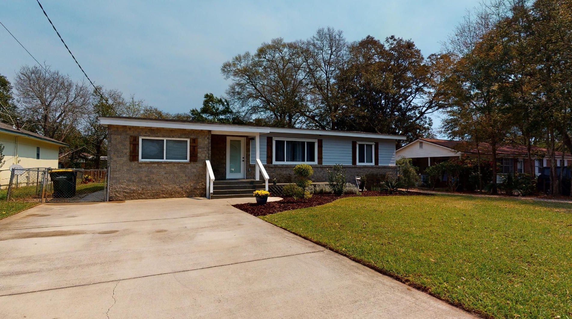 166 Rainbow Dr, Fort Walton Beach, FL 32548-4329