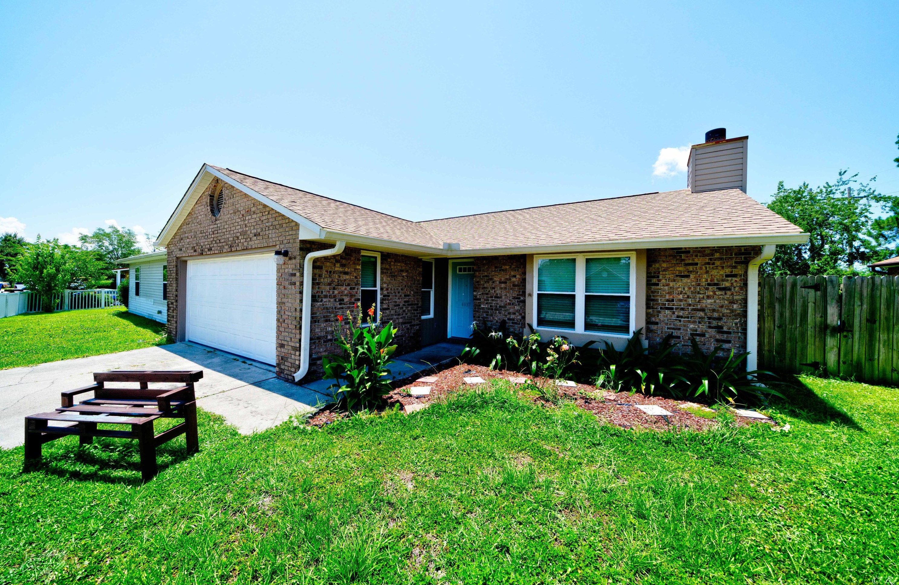 4037 Woodville Ln, Panama City, FL 32405-3279
