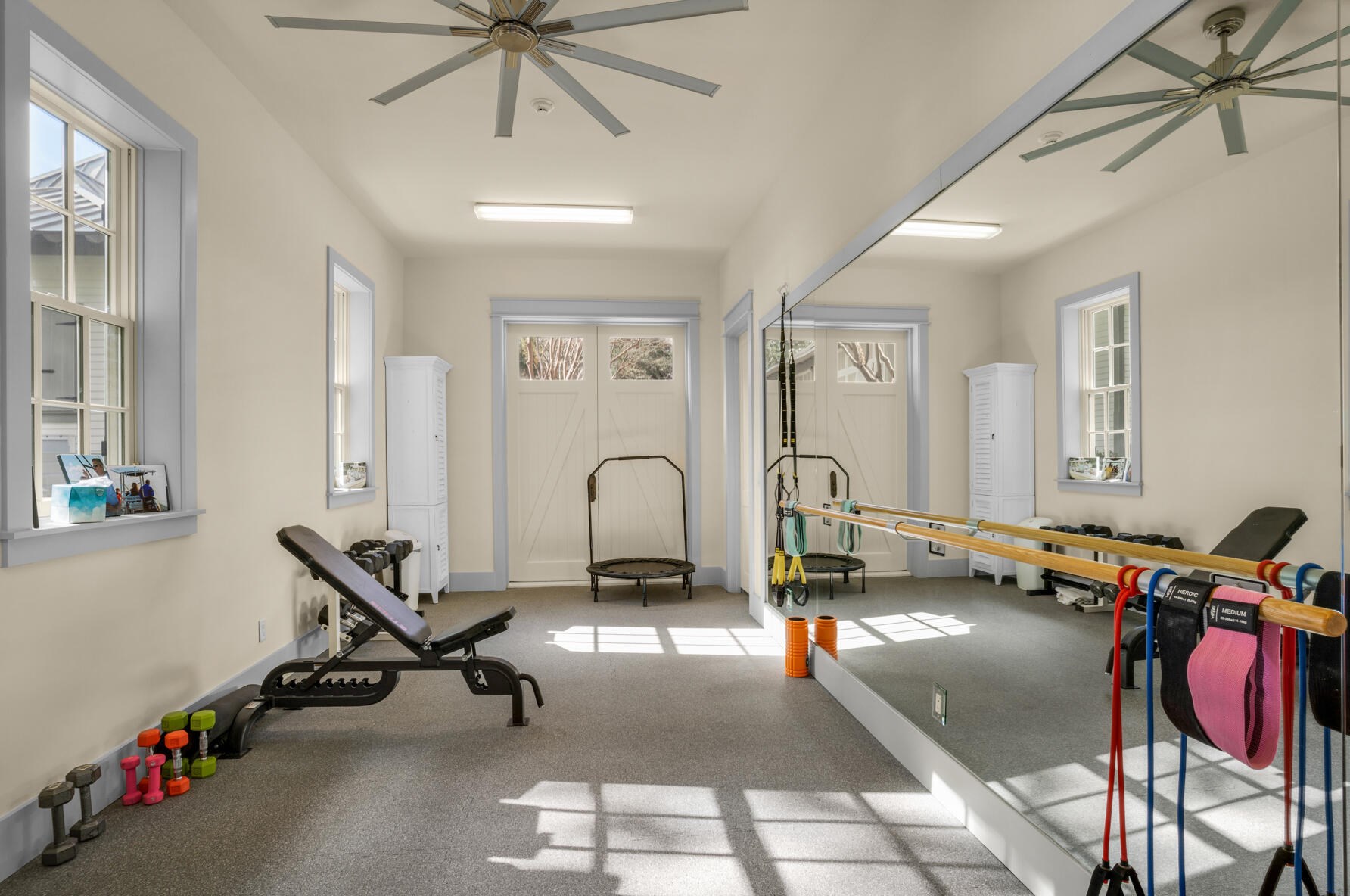 741 Miracle Strip Pkwy, Mary Esther FL  32569-1841 exterior