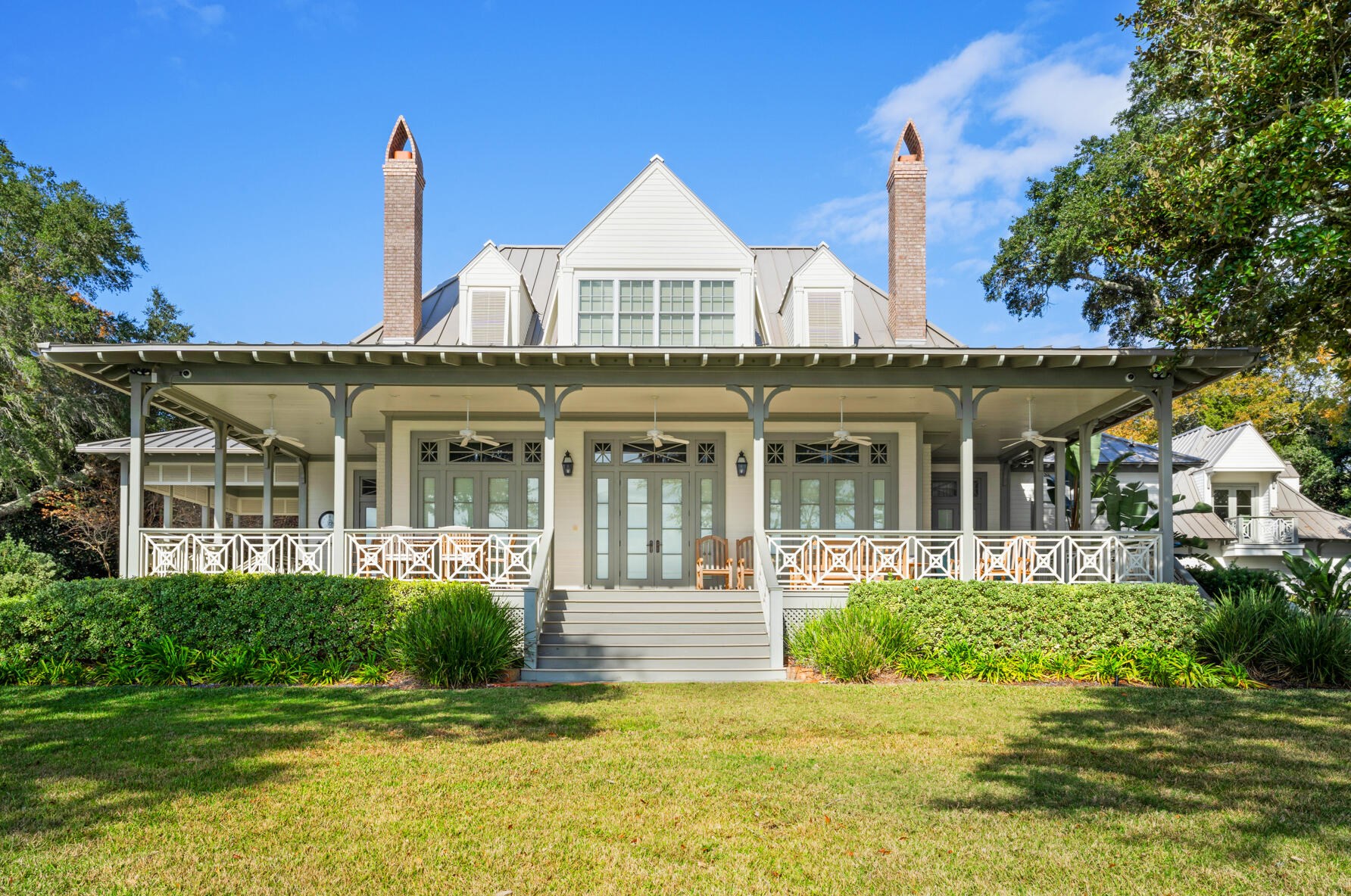 741 Miracle Strip Pkwy, Mary Esther, FL 32569-1841