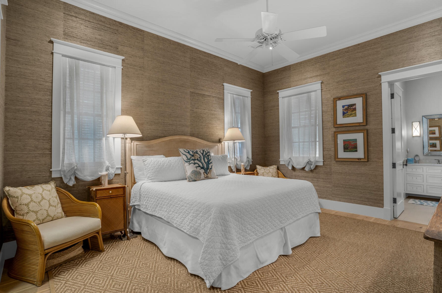 741 Miracle Strip Pkwy, Mary Esther FL  32569-1841 exterior