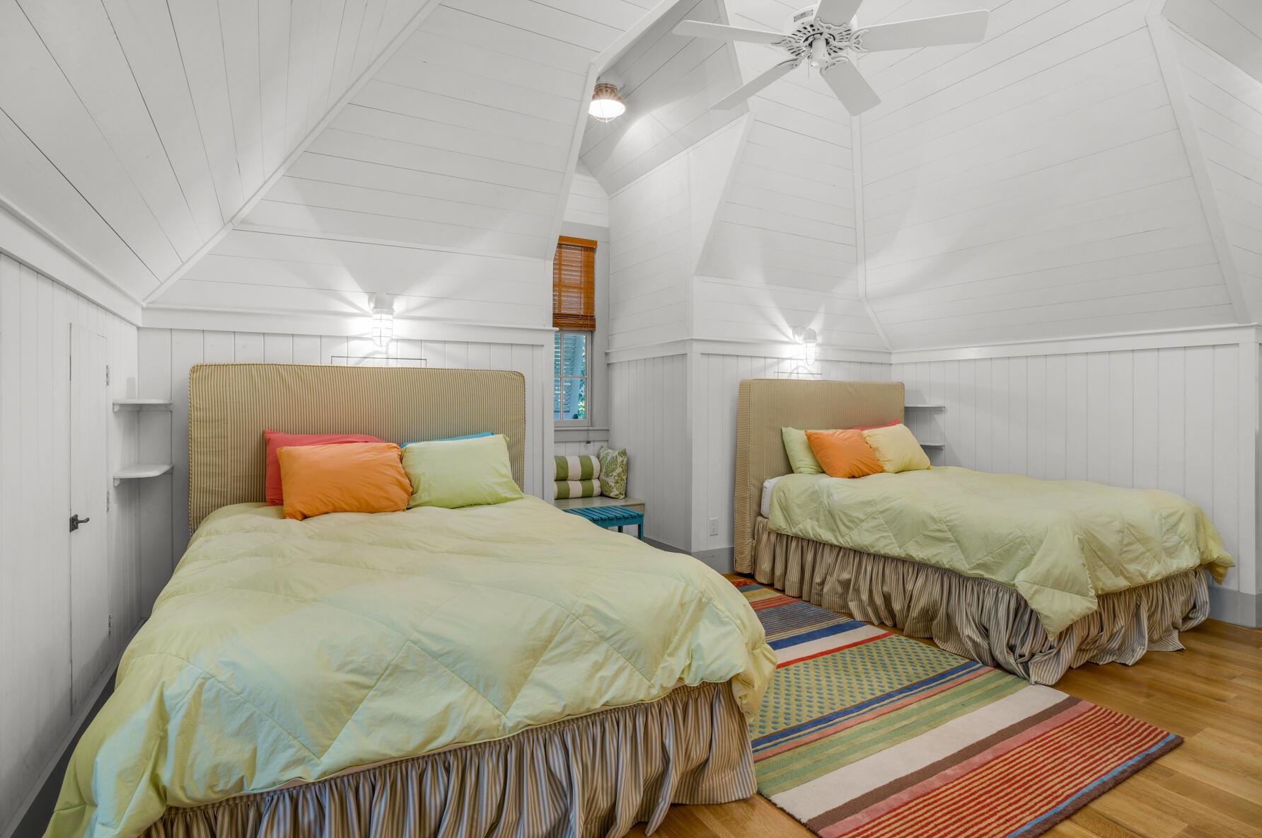 741 Miracle Strip Pkwy, Mary Esther FL  32569-1841 exterior