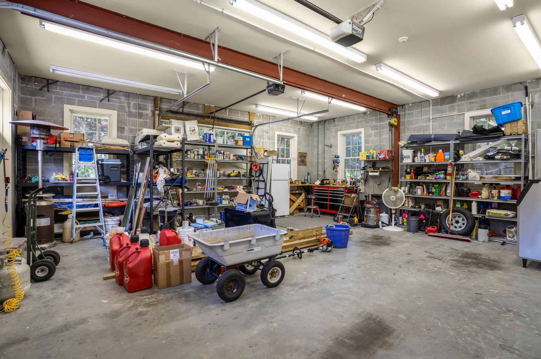 741 Miracle Strip Pkwy, Mary Esther FL  32569-1841 exterior