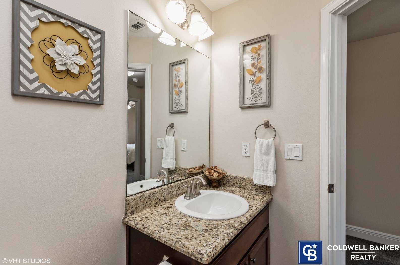 7302 Manatee St, Gulf Breeze FL  32566-7703 exterior