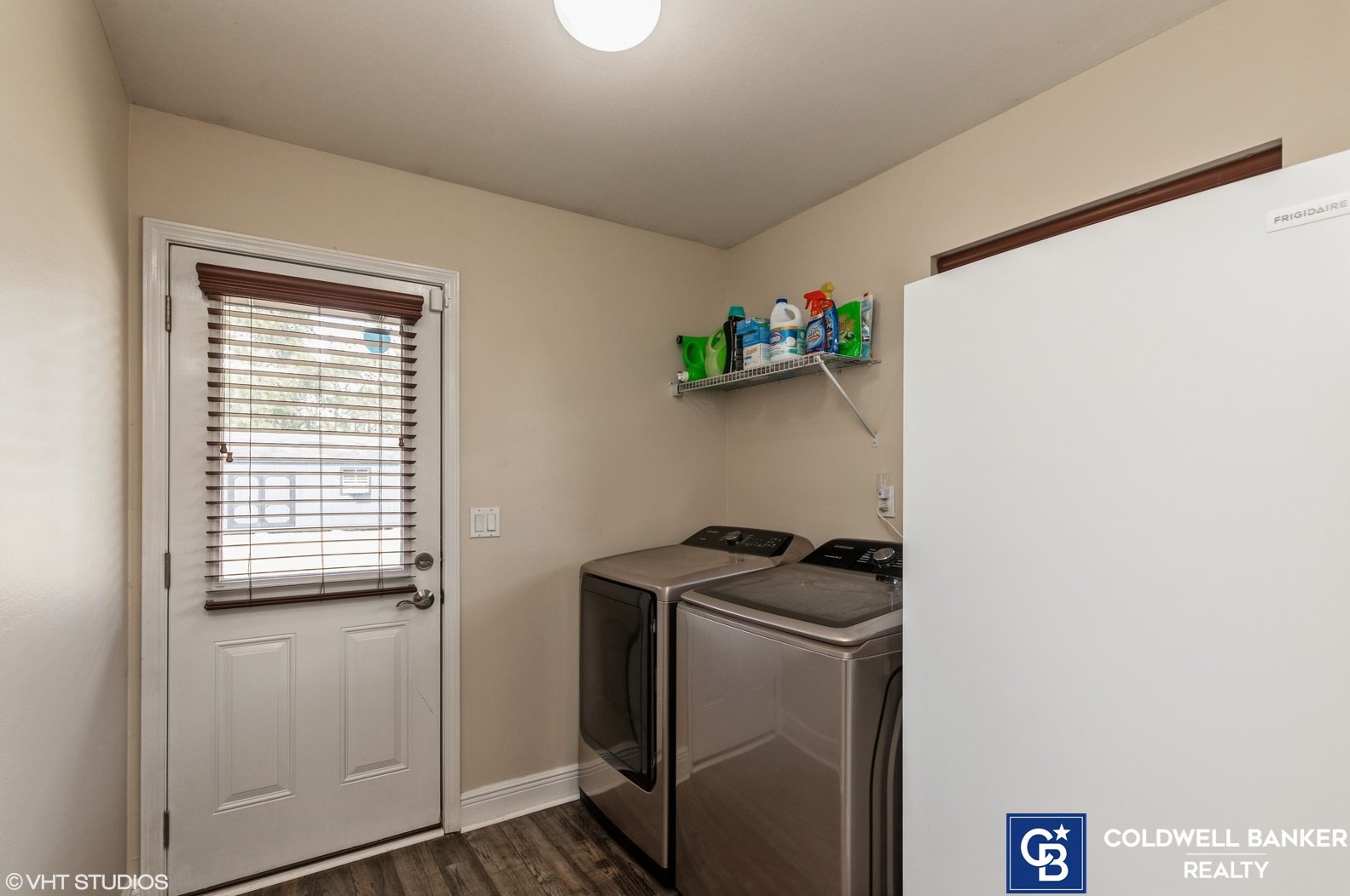 7302 Manatee St, Gulf Breeze FL  32566-7703 exterior
