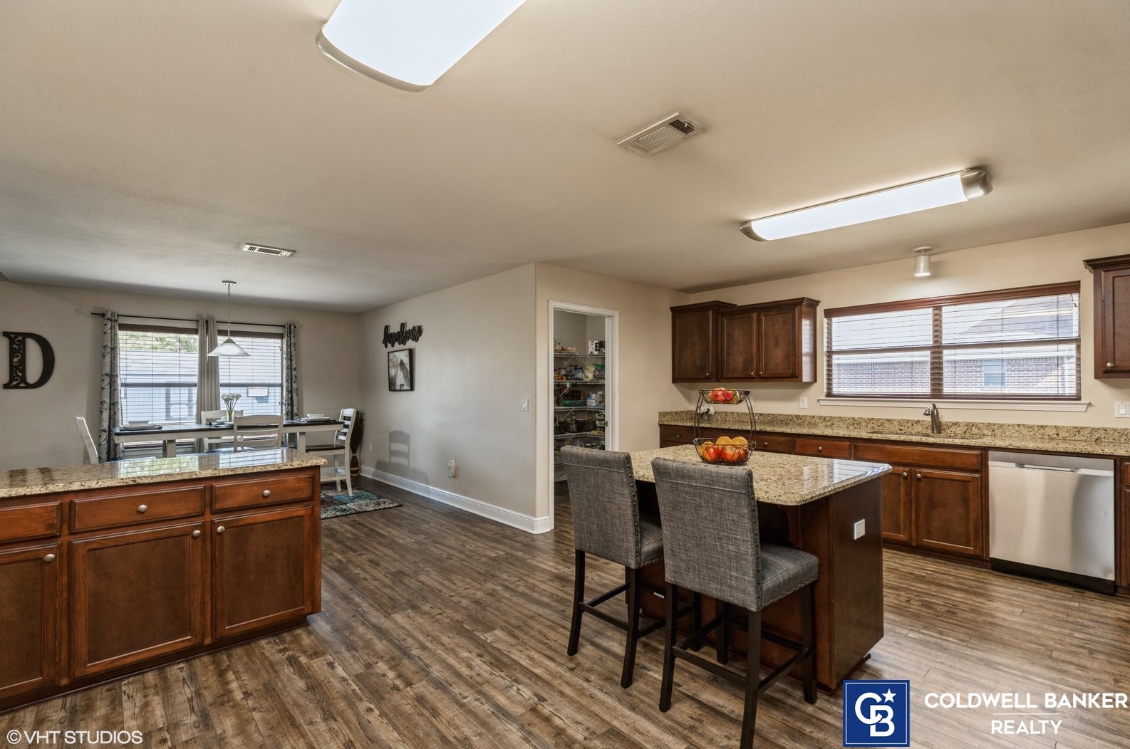 7302 Manatee St, Gulf Breeze FL  32566-7703 exterior
