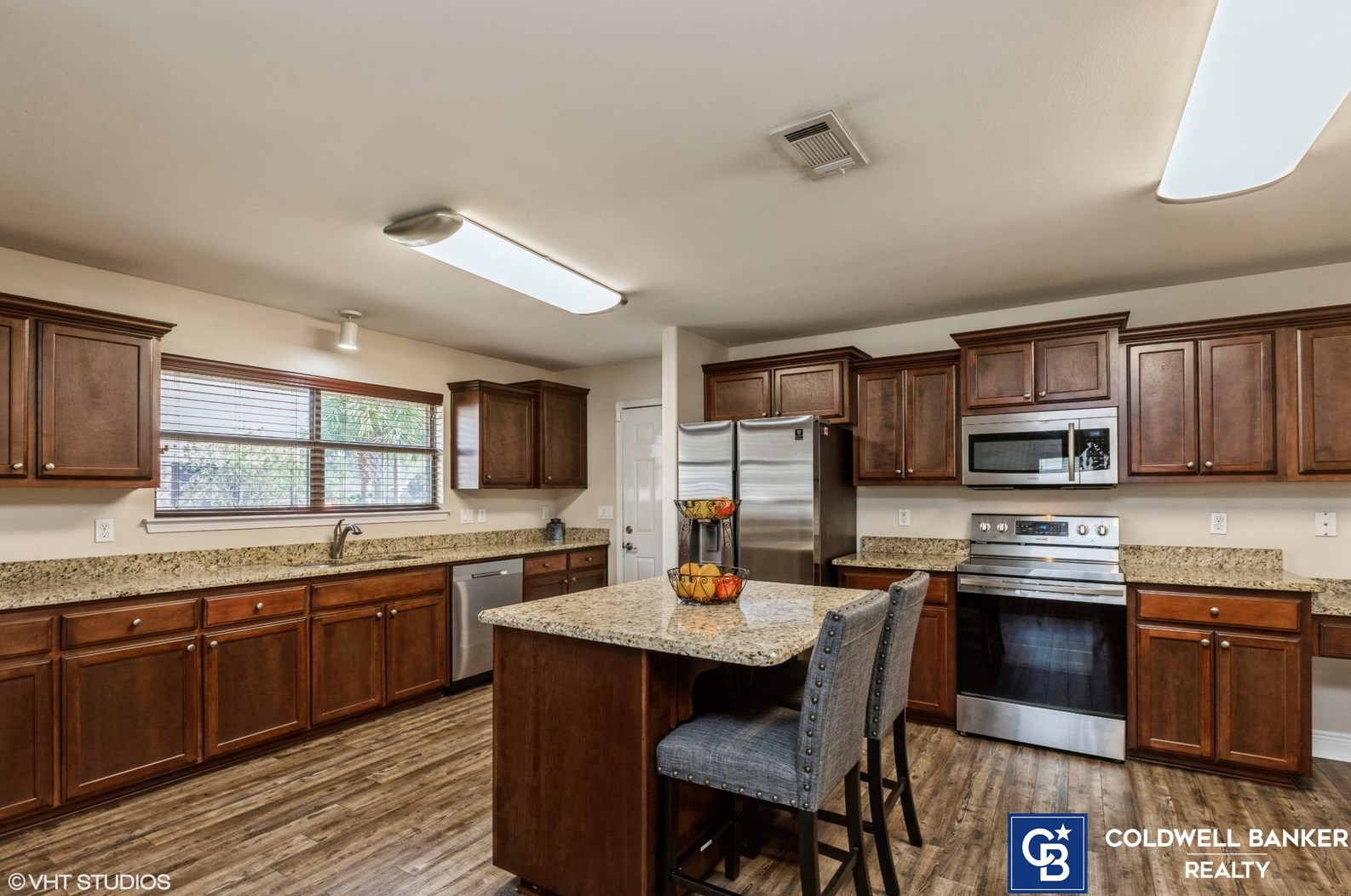 7302 Manatee St, Gulf Breeze FL  32566-7703 exterior
