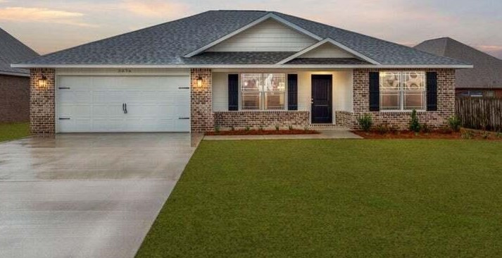 1454 Windy Ln, Gulf Breeze, FL 32563-2802