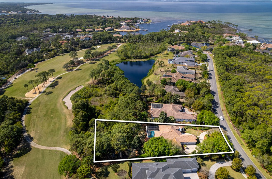 357 Kelly Plantation Dr, Destin FL  32541-3404 exterior