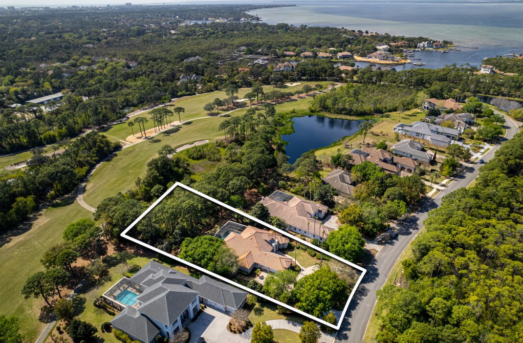 357 Kelly Plantation Dr, Destin FL  32541-3404 exterior