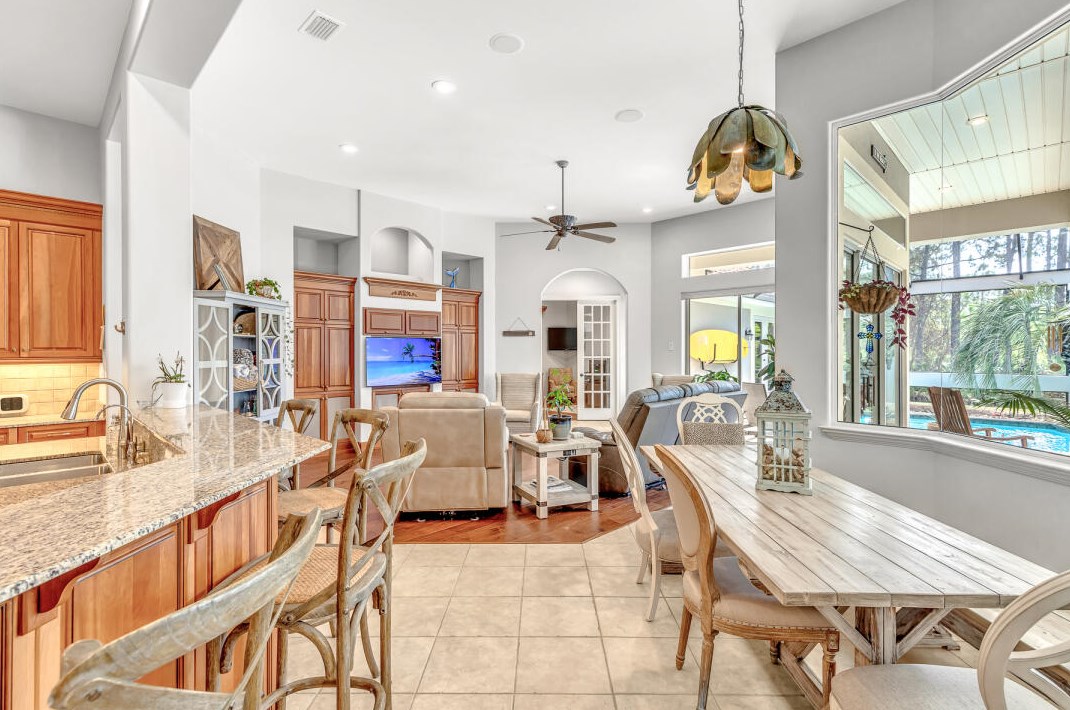 357 Kelly Plantation Dr, Destin FL  32541-3404 exterior