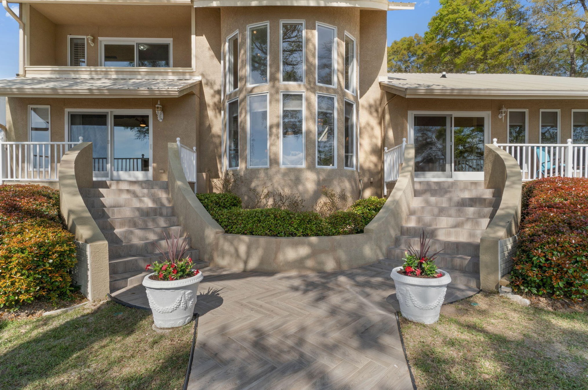 401 Waterview Cove Dr, Freeport, FL 32439