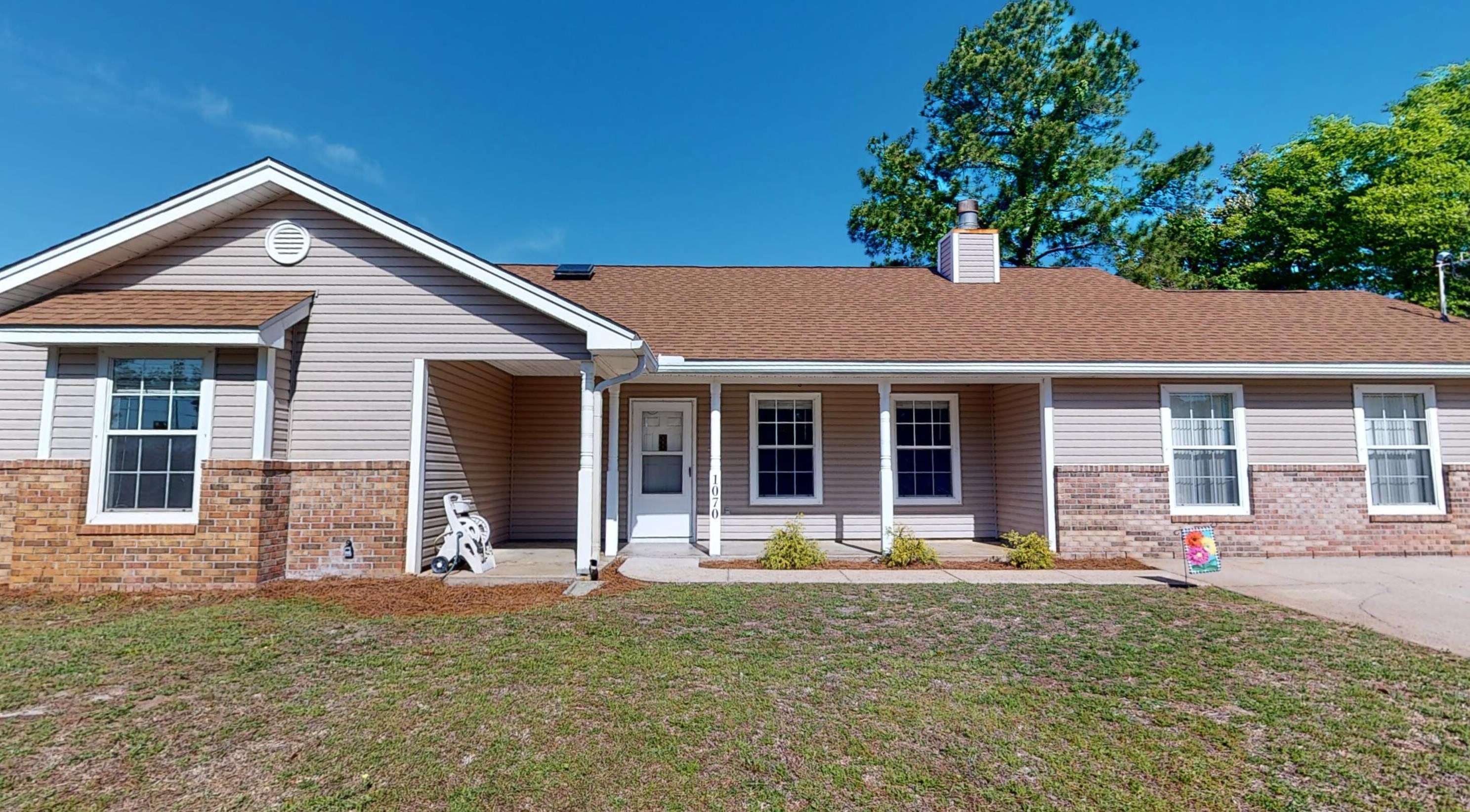 1070 Quail Hollow Dr, Mary Esther, FL 32569-3405