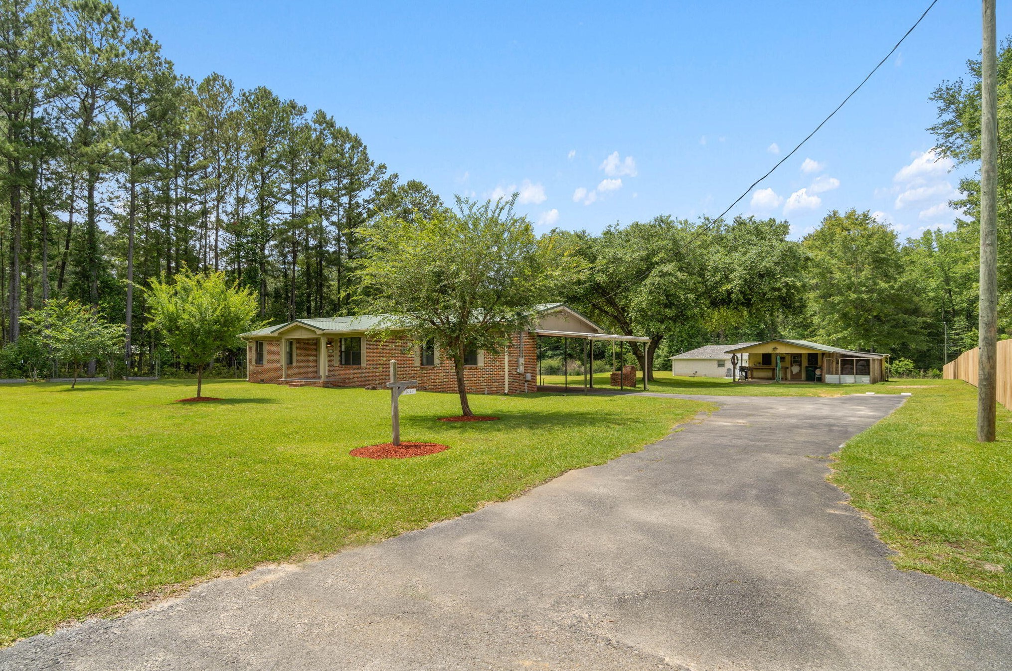 2019 Jerry Ln, Crestview, FL 32536