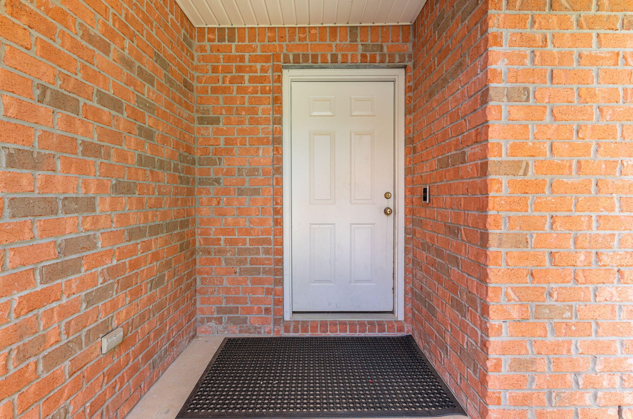 651 Panama Dr, Crestview, FL 32536
